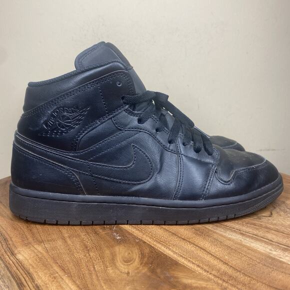 Jordan Other - Nike Air Jordan 1 2022 Mid Triple Black Mens Size 10 Shoes Sneakers 554724-093